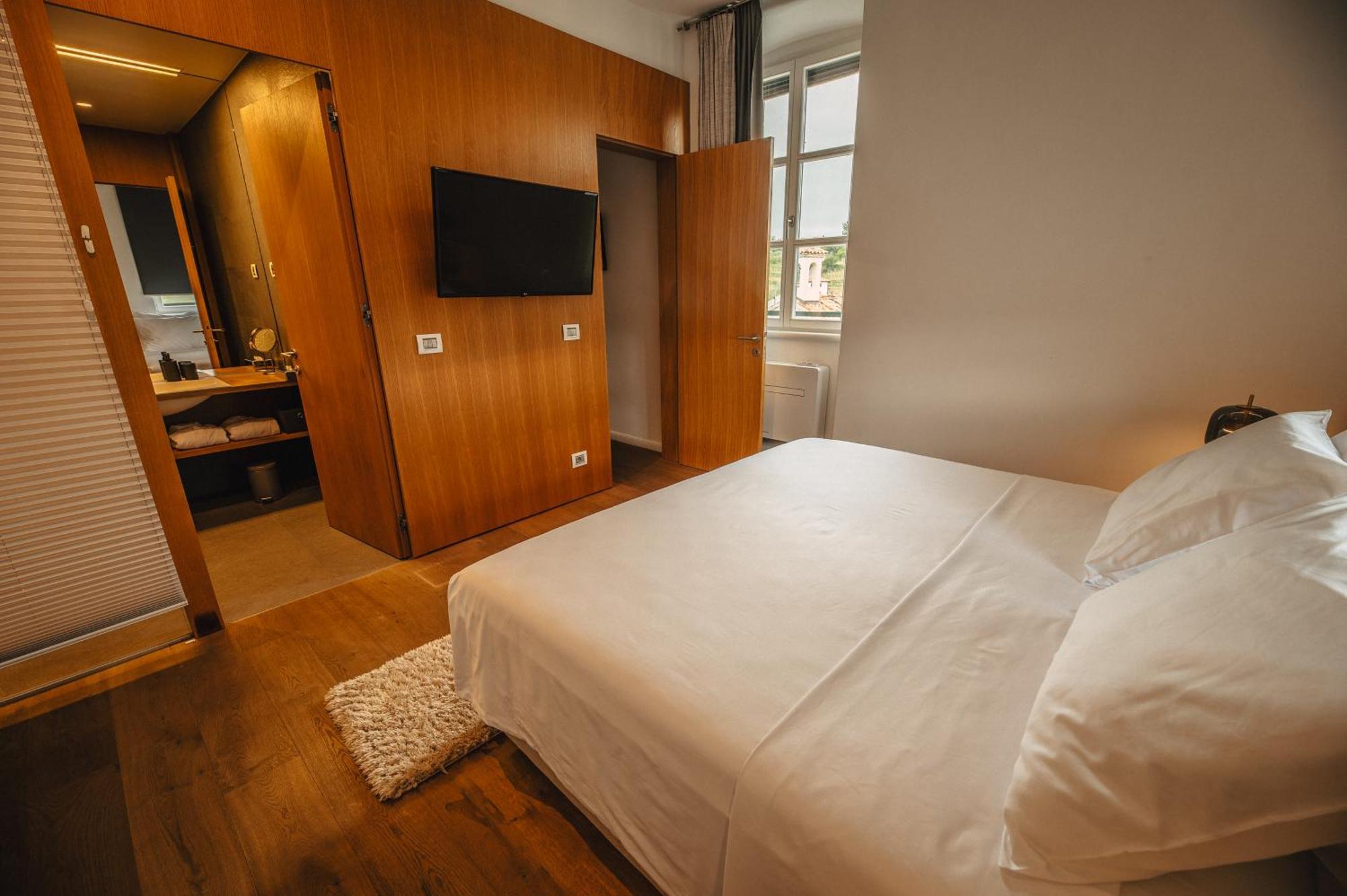 Hotel Gredic Доброво Екстер'єр фото